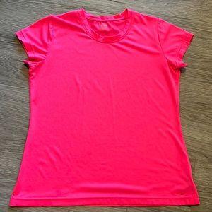 Champion C9 Women’s Dri-Fit athletic short sleeve crew neck shirt sz Large pink